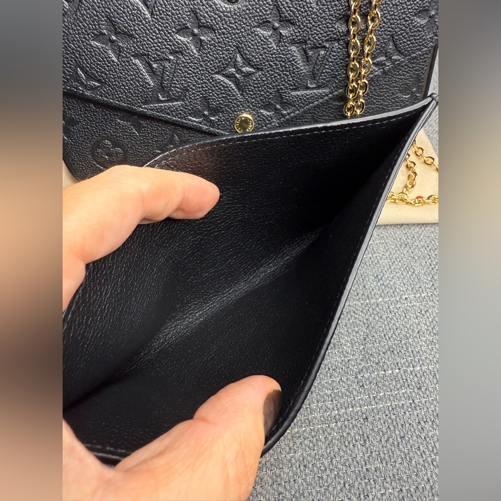 Louis Vuitton Felicie empreinte leather card holder - Picture 6 of 6